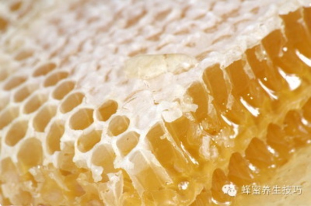 蜂蜜洗脸有什么作用？