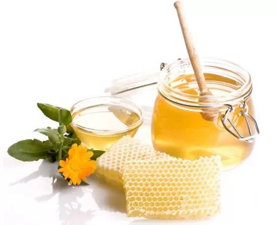冬季吃蜂蜜八个方法更有效！！