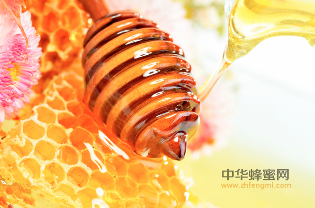 蜂蜜水什么时候喝最适合？