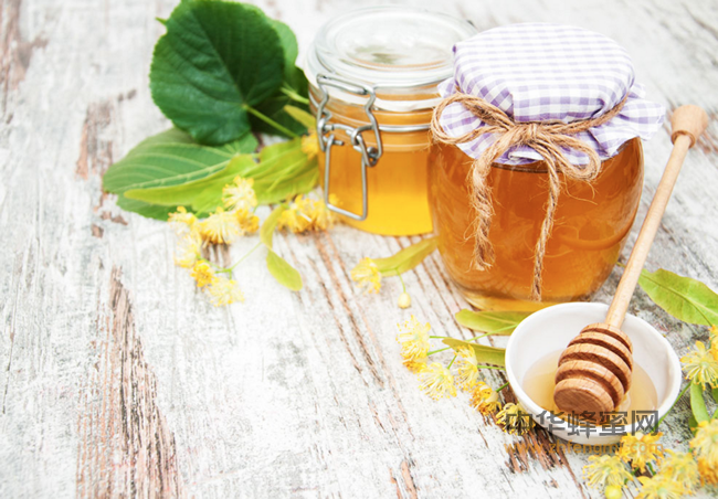 10个润肠通便的蜂蜜吃法，快给你的肠子洗洗澡吧！