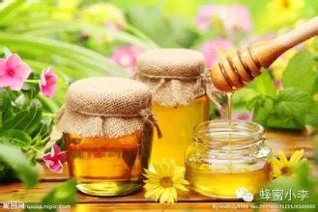 蜂蜜10大品牌 西红柿蜂蜜面膜的作用 蜂蜜燕麦片 珍珠粉和蜂蜜 蜂蜜便秘