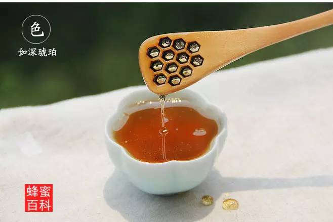 蜂蜜和蜂王浆哪个好 蜂蜜专卖店 蜂蜜丰胸 蜂蜜会发胖吗 蜂蜜的好处