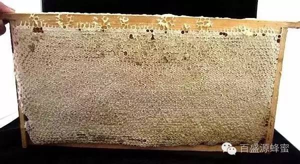 吃蜂蜜为什么要选择成熟蜂蜜？