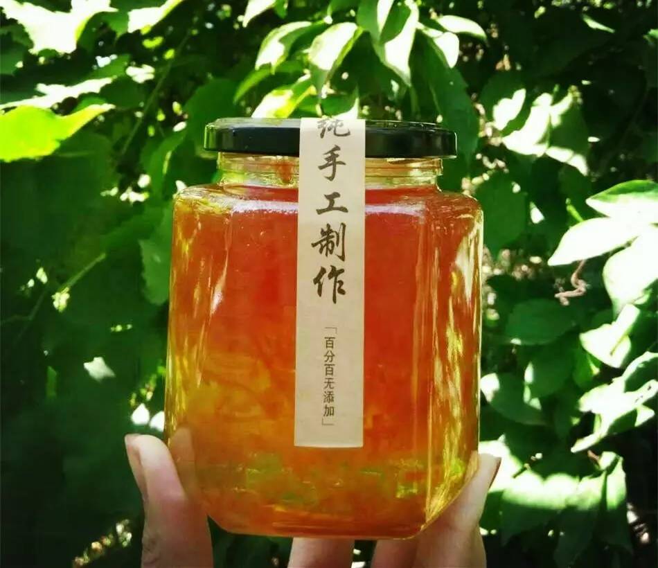 哪一种蜂蜜好 蜂蜜香油水治便秘 枇杷蜂蜜 蜂蜜的用途 哪种蜂蜜最好