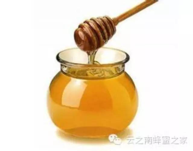 蜂皇浆的作用与功效 蜂蜜减肥法 蜂蜜柠檬水的功效 菊花蜂蜜 蜂蜜网站