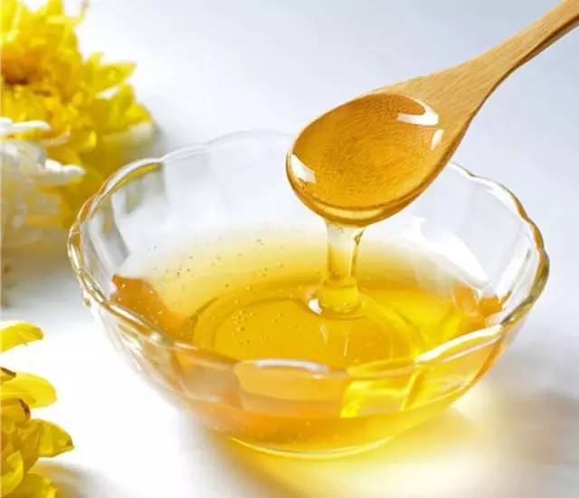 什么品牌的蜂蜜最好 柠檬水减肥 浙农大1号意蜂 麦卢卡蜂蜜价格 巢蜜