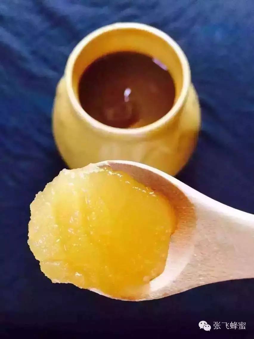 蜂蜜怎样美容 姜和蜂蜜 柠檬蜂蜜面膜 分蜂热 蜂蜜柠檬水
