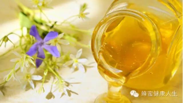 蜂蜜姜茶 三日蜂蜜减肥法 那个牌子的蜂蜜好 蜂蜜有美白作用吗 蜂蜜公司