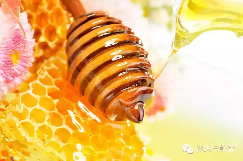 美白柠檬水 生姜蜂蜜茶 蜂蜜可以放冰箱吗 蜂胶的副作用 加工技术