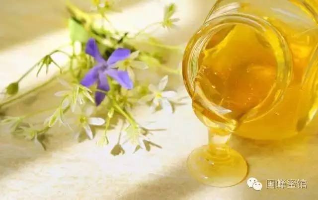 姜汁蜂蜜水 特性 蜂蜜花生 蜂蜜 纯天然 农家 蜂蜜的作用
