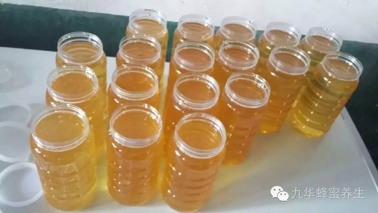 蜂蜜膏好吗 蜂蜜市场营销策划 冯氏蜂语堂槐花蜂蜜1000g 蜂蜜品种排行 蜂蜜价格行情