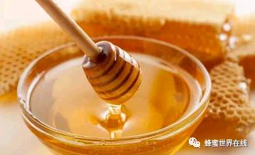蜂蜜面膜怎么做 蜂蜜提高性功能 黑芝麻蜂蜜治便秘 蜂蜜水能增肥吗 蜂蜜验证