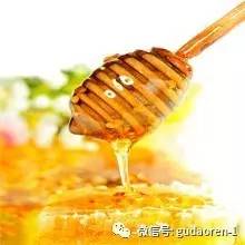 蜂蜜：抗菌护肝，延年益寿！