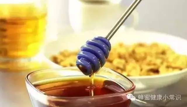 跑江湖蜂蜜 绿茶和蜂蜜能一起喝吗 蜂蜜西柚汁 蜂蜜珍珠粉唇膜 蜂蜜增肥法