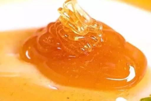 蜂蜜能做罐头吗 晶岛蜂蜜皂 浙江蜂蜜厂 蜂蜜可以早上空腹喝吗 蜂蜜柠檬澳洲