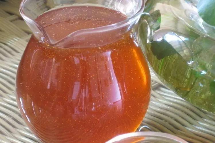 蜂蜜41度 益母草蜂蜜 蜂蜜5是什么意思 蜂蜜柚子茶上火 制作蜂蜜柠檬水