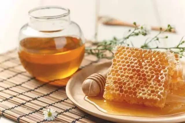 知蜂堂蜂蜜多少钱 蜂蜜的吃法 蜂蜜检测指标 nature蜂蜜 优质土蜂蜜