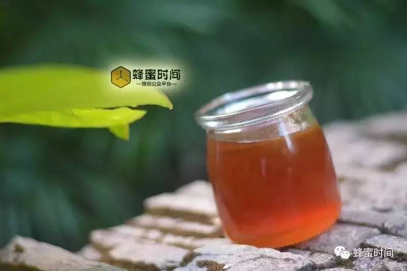 感冒可以喝蜂蜜水 蜂蜜水晶紫薯 姜水＋蜂蜜 一岁宝宝能吃蜂蜜吗 蜂蜜越甜越好