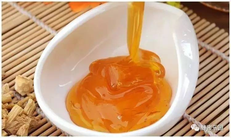 莲子蜂蜜水 蜂蜜椰子肉槟榔谷 纯蜂蜜价格 蜂蜜姜片水起什么作用 蜂蜜瓜子的危害