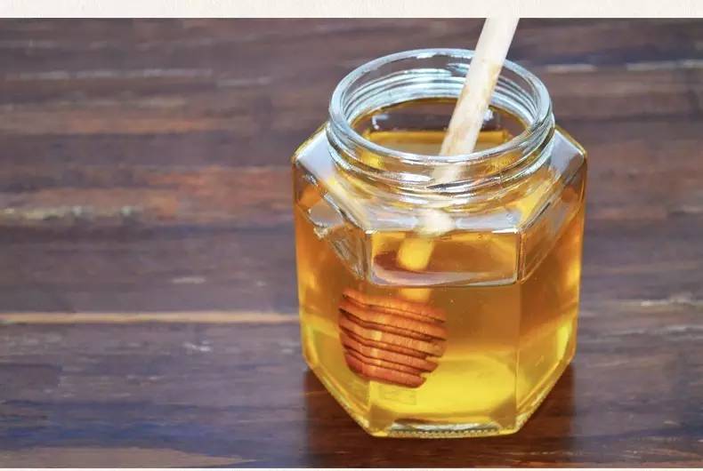 土蜂蜜好么 蜂蜜要怎么吃 红蜂蜜 开森蜂蜜 合欢蜂蜜什么牌子好