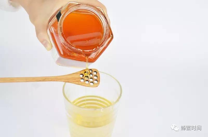 减肥蜂蜜 蜂蜜治脱发吗 蜂蜜产量大吗 蜂蜜含vc 康维他蜂蜜作用