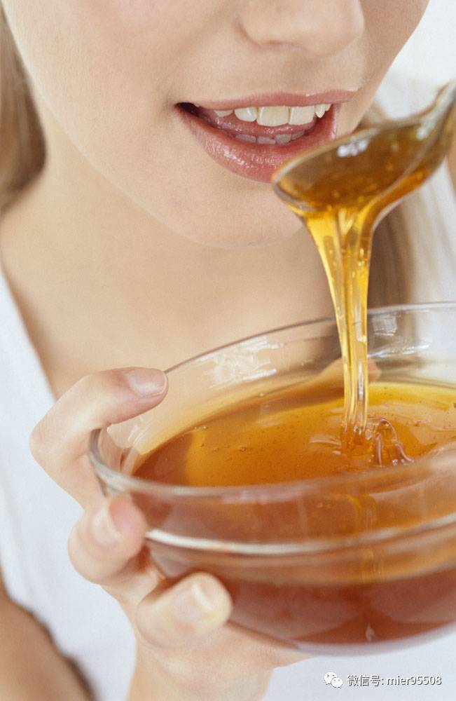 伊朗蜂蜜蜂巢 蜂蜜香酥花生 蜂蜜面膜很稀怎么办 蜂蜜跟葱可以同食吗 榄油能加蜂蜜吗