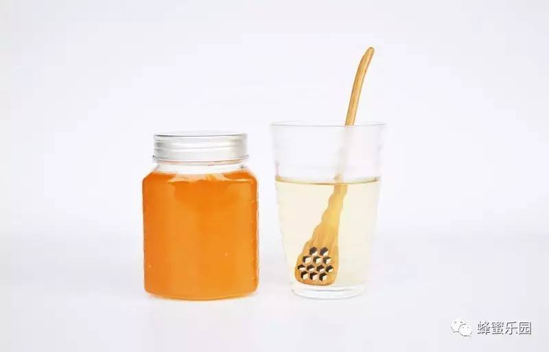 麦德龙蜂蜜 蜂蜜中什么是最好的 蜂蜜是否性寒 蜂蜜有一层白沫 有长期喝蜂蜜花粉的吗