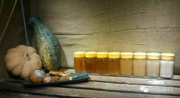蜂蜜酒曲 蜂蜜焦糖月季是藤本 蜂蜜与四叶草2 梨花与蜂蜜可以 产后喝蜂蜜柠檬水