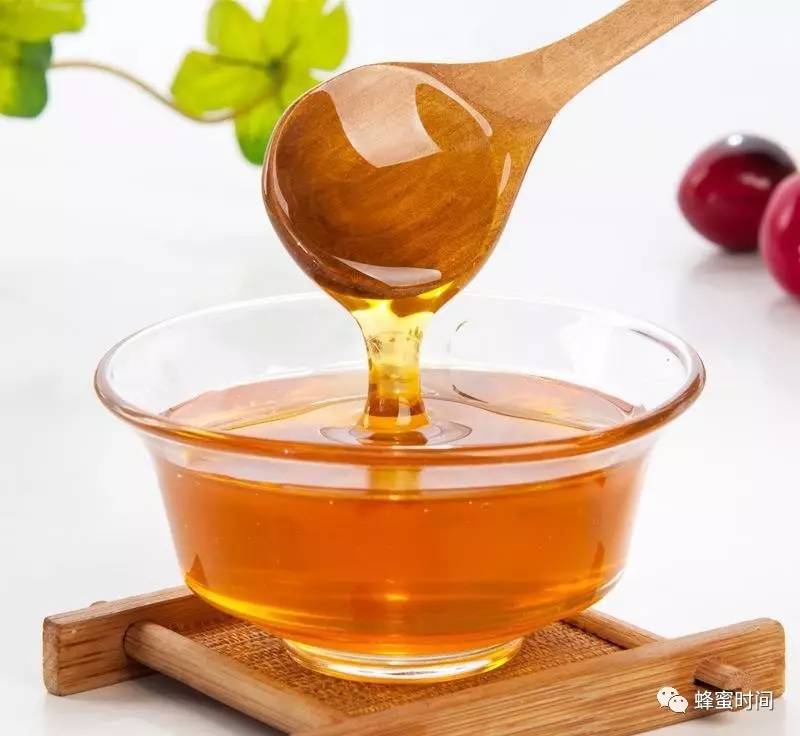 黄豆蜂蜜 蜂蜜会肥吗 蜂蜜固体辨别真假 蜂蜜与四叶草真山 蜂蜜什么时候喝最好
