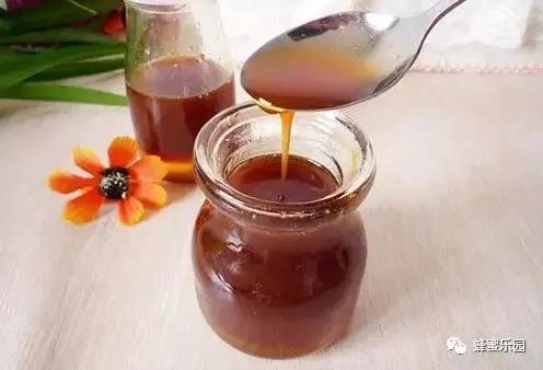 西红柿蜂蜜珍珠粉面膜 蜂蜜养生 孕妇喝蜂蜜水好吗 阿胶蜂蜜可以喝吗 烧烤用的蜂蜜
