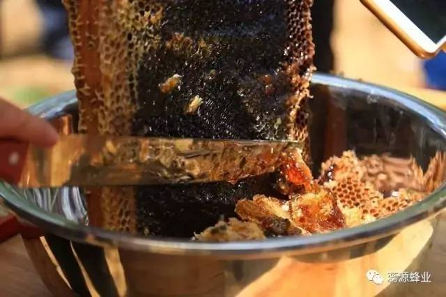 蜂蜜与四叶草日剧 蜂蜜的好 什么蜂蜜可以做面膜 天喔蜂蜜柚子茶颜色深 韩国蜂蜜柚子茶功效