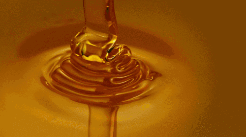 金桔蜂蜜茶的功效 散装蜂蜜怎么上飞机 柠檬蜂蜜水的正确泡法 月经期可以喝蜂蜜吗 蜂蜜去斑美白