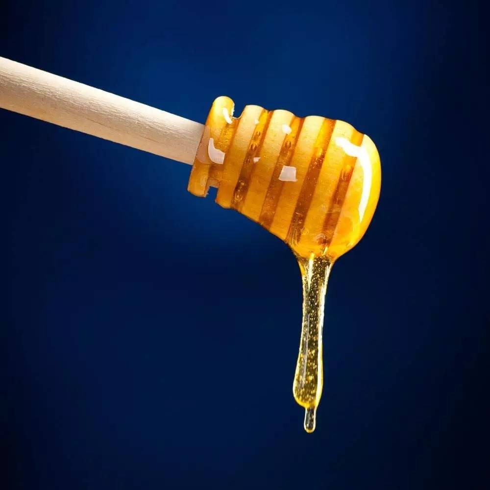 便秘蜂蜜 怎样鉴别蜂蜜是否变质 蜂蜜加苹果醋可以减肥吗 脾虚可以吃蜂蜜 国内什么牌子的蜂蜜好