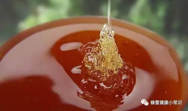 黄瓜沾蜂蜜 蜂蜜祛斑么 蜂蜜水早晨喝好吗 蜂蜜泡花生的做法 恒寿堂蜂蜜芦荟多吃好吗