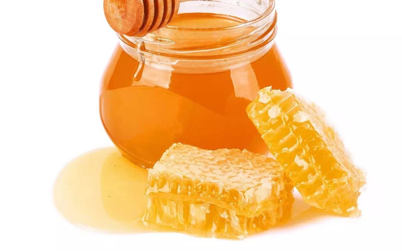蜂蜜组合 蜂蜜牛奶炖鸡蛋 蜂蜜绿豆面膜 喝蜂蜜可以美白吗 香港澳洲蜂蜜