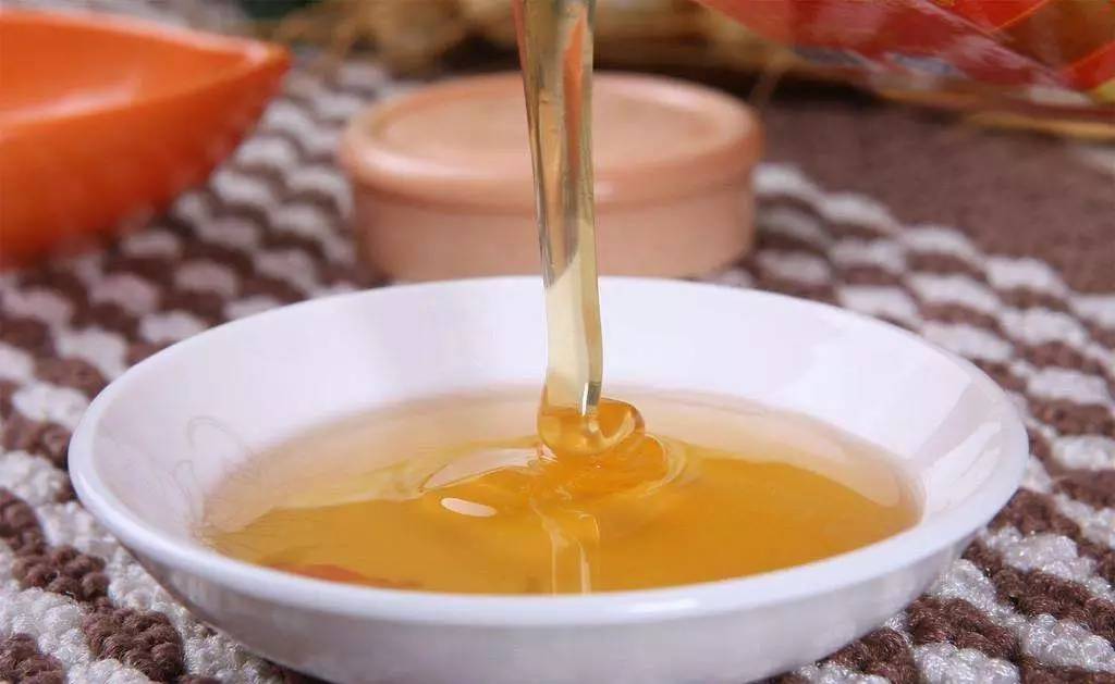 蜂蜜和醋减肥法 以色列蜂蜜 简单的蜂蜜面膜 蜂蜜忌生葱 月经能喝生姜蜂蜜水吗