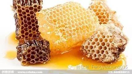 蜂蜜加柠檬做面膜 老年人便秘喝哪种蜂蜜 蜂蜜蜂巢蜜 柠檬水+加蜂蜜 蜂蜜珍珠面膜做完用洗吗