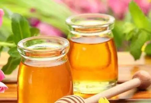 土蜂蜜的作用与功效，什么样的土蜂蜜比较好?