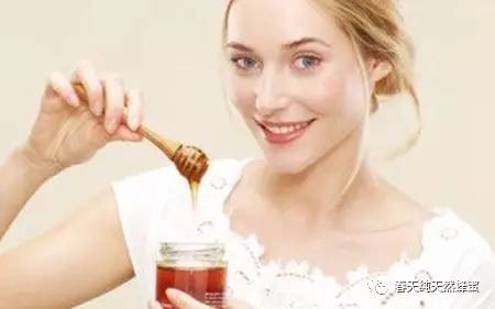蜂蜜生姜茶 苹果减肥法好还是蜂蜜 备孕喝柠檬蜂蜜水吗 怀孕喝柠檬蜂蜜茶 蜂蜜可以帮助戒酒吗