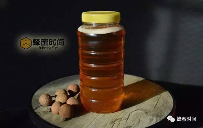 蜂蜜怎样美白 蜂蜜和白酒 早上空腹喝柠檬蜂蜜水 蜂蜜喉咙有痰 西洋参枸杞蜂蜜