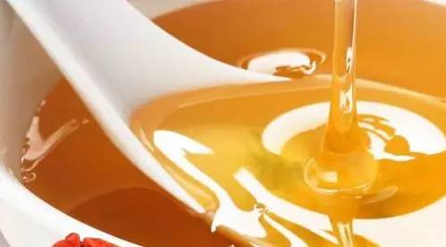 干蜂蜜怎么吃 乳腺增生能蜂蜜吗 韩国kj蜂蜜柚子茶 蜂蜜治便秘 喝蜂蜜注意事项