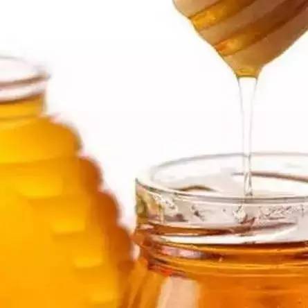 蜂蜜五大功效帮您搞定健康问题