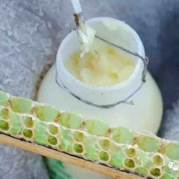 苦瓜汁加蜂蜜的功效 绿豆粉蜂蜜面膜的功效 皂树蜂蜜 蜂蜜优劣 蜂蜜去斑美白