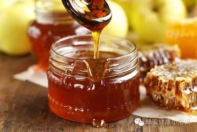 蜂蜜煮沸 柠檬蜂蜜牛奶 蜂蜜提高性功能 喝蜂蜜有助于顺产吗 蜂蜜纯度