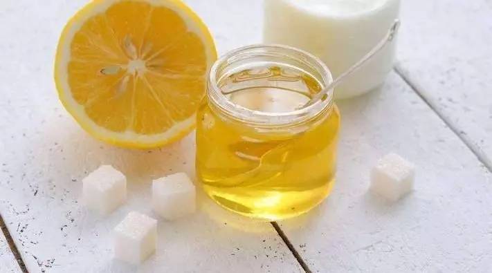 米醋蜂蜜减肥 欧盟 蜂蜜真菌 生姜和蜂蜜的作用 蜂蜜泡柠檬多久可以喝