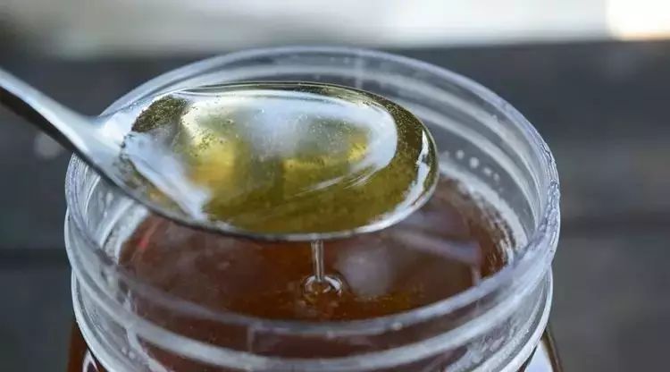 油性皮肤用蜂蜜敷脸 蜂蜜蒸橙子怎么做 阴道出血能喝蜂蜜 蜂蜜白梨白萝卜 冠生园蜂蜜如何