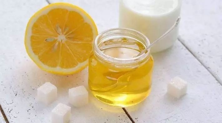 早秋“吃蜜”才是养生之道，记住这个喝蜂蜜水的最佳时间！