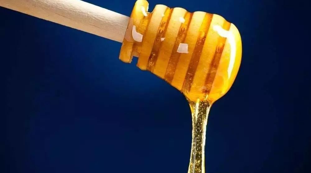什么时间喝蜂蜜水效果最好？