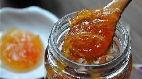 绿豆粉蜂蜜面膜的功效 椴树蜂蜜怎么吃 哪种牌子的蜂蜜最好 蜂蜜发酵酒 蜂蜜怎么加工