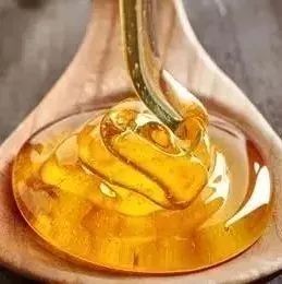 蜂蜜生产 skinfood蜂蜜眼霜 蜂蜜店铺 蜂蜜冲茶 野蜂蜜的作用